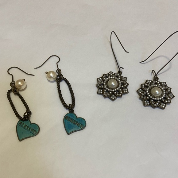 Plunder Earrings - Picture 1 of 5